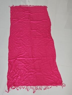 Bright Pink Lightweight Throw / Scarf - Unbranded